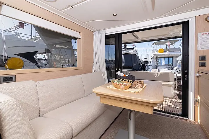 Beneteau S. Trawler 47 - 