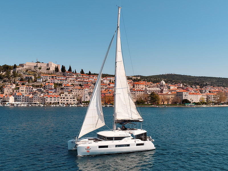 Lagoon 50